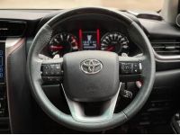 2017 Toyota Fortuner 2.8 TRD Sportivo BLACK TOP 4WD SUV รถสวย สภาพดี พร้อมใช้งาน รูปที่ 9